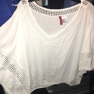 White Blouse with cute sleeve details!